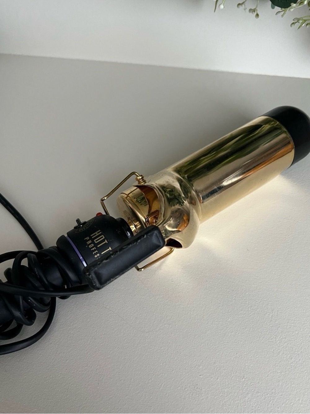Professional Gold Curling Iron - Hot Tools Styled 2 inch Barrel